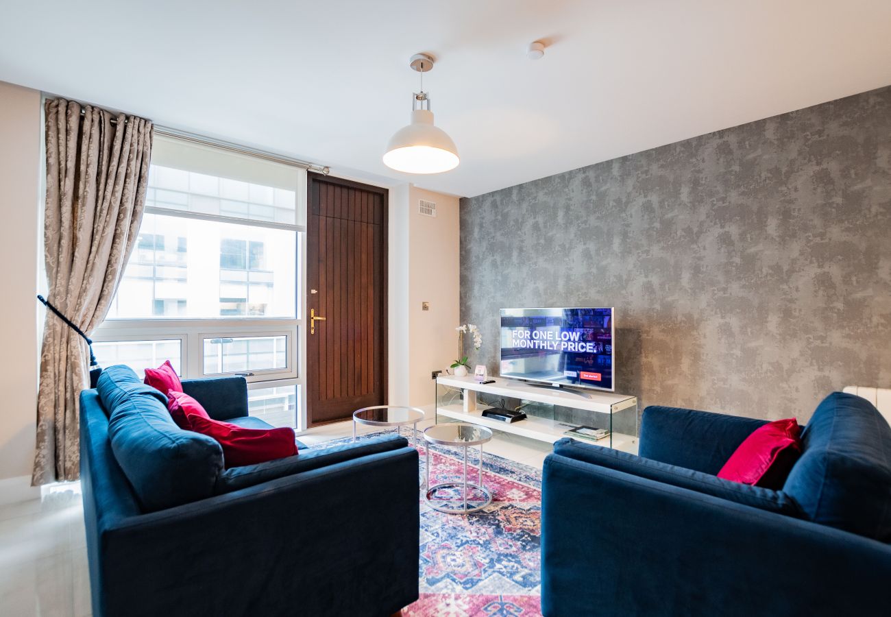 Apartment in Galway City - Luxury Living in the Heart of the City. Free Parking. 