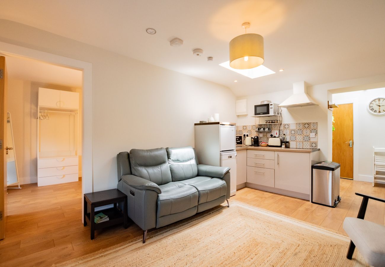 Apartment in Galway City - Eyre View Suites - Apt #3 - Sleeps 6