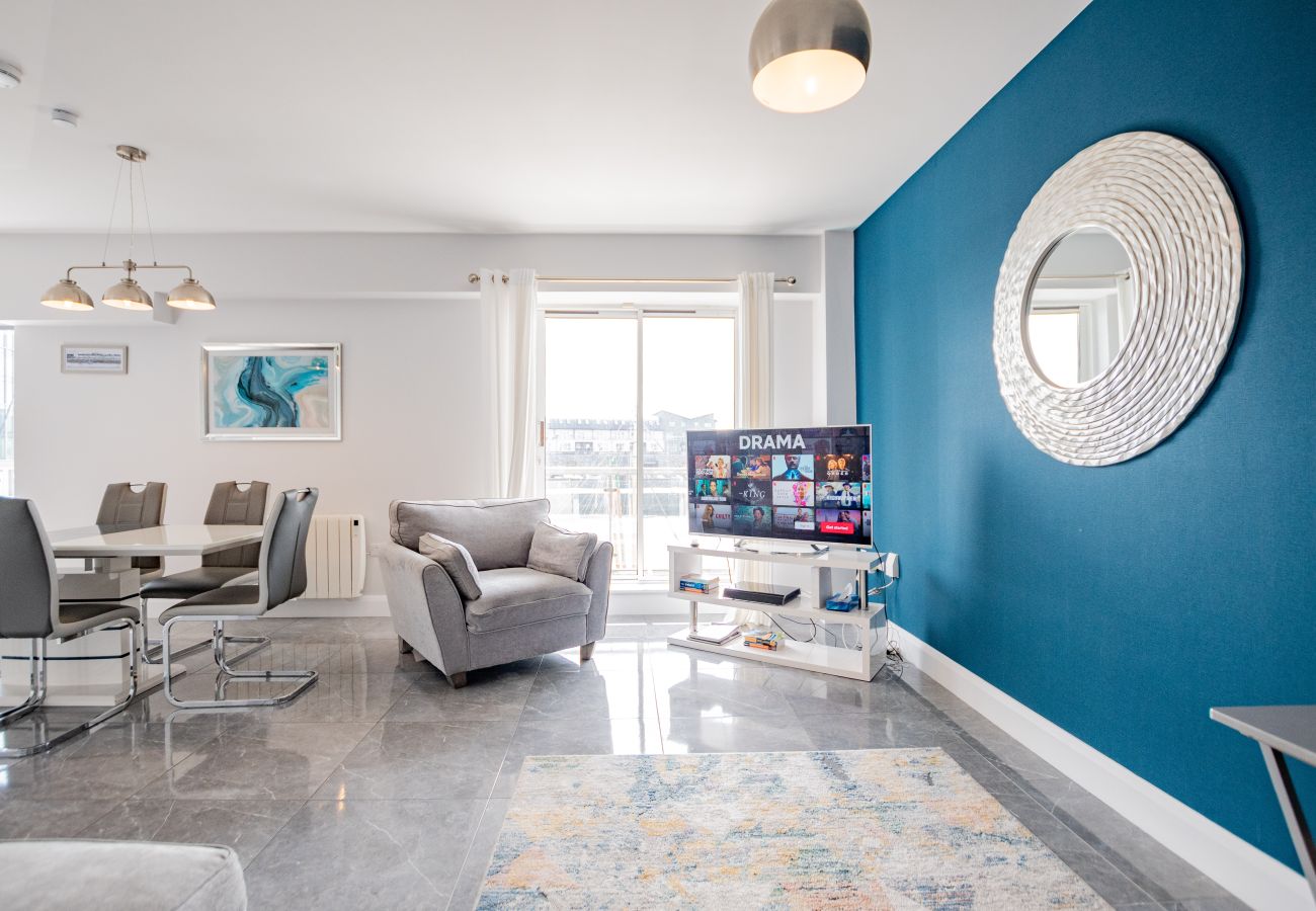 Apartment in Galway City - Duplex Apartment at the Galway Docklands