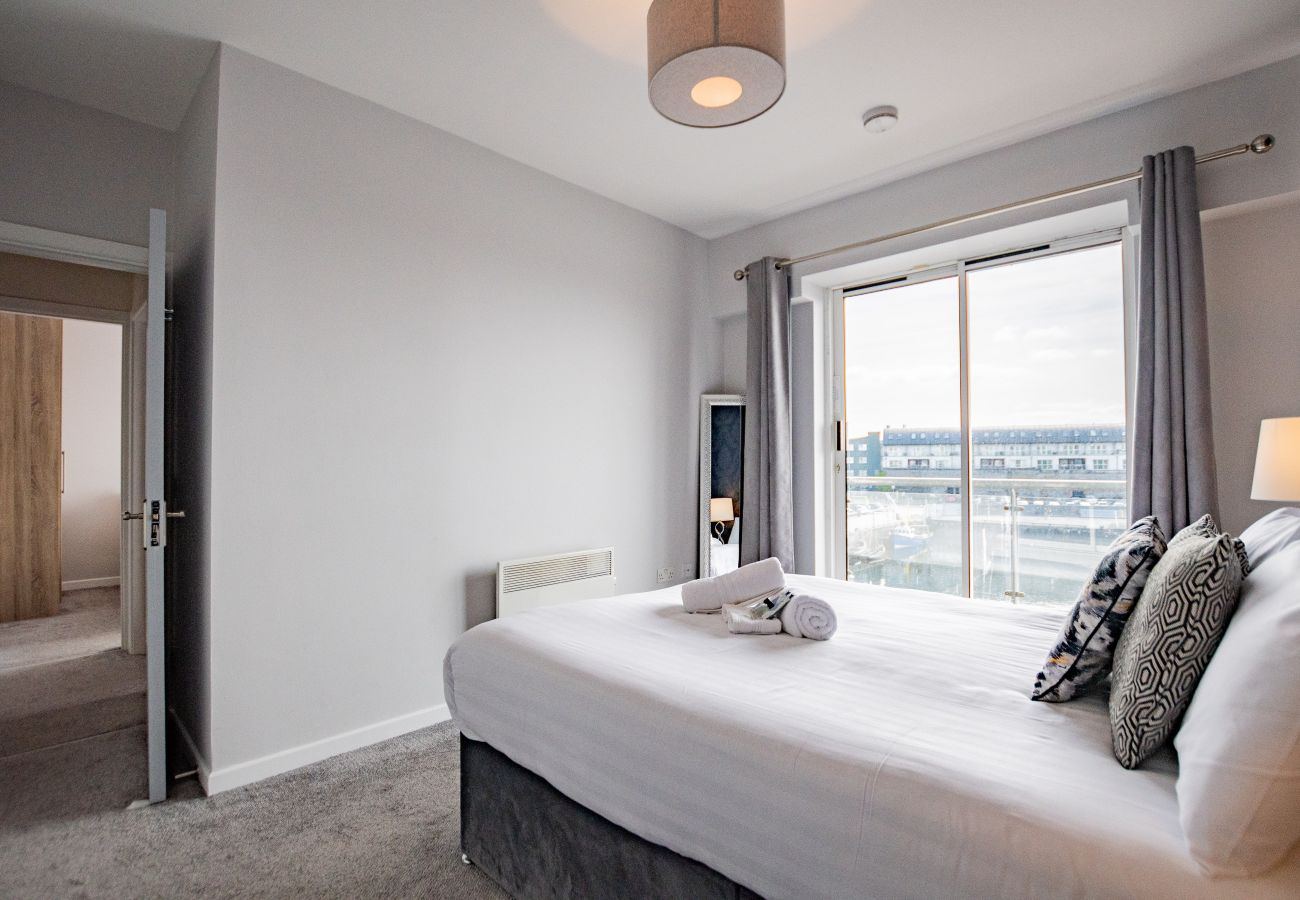 Apartment in Galway City - Duplex Apartment at the Galway Docklands