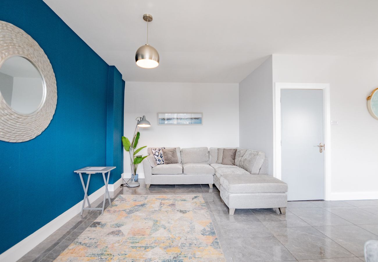 Apartment in Galway City - Duplex Apartment at the Galway Docklands