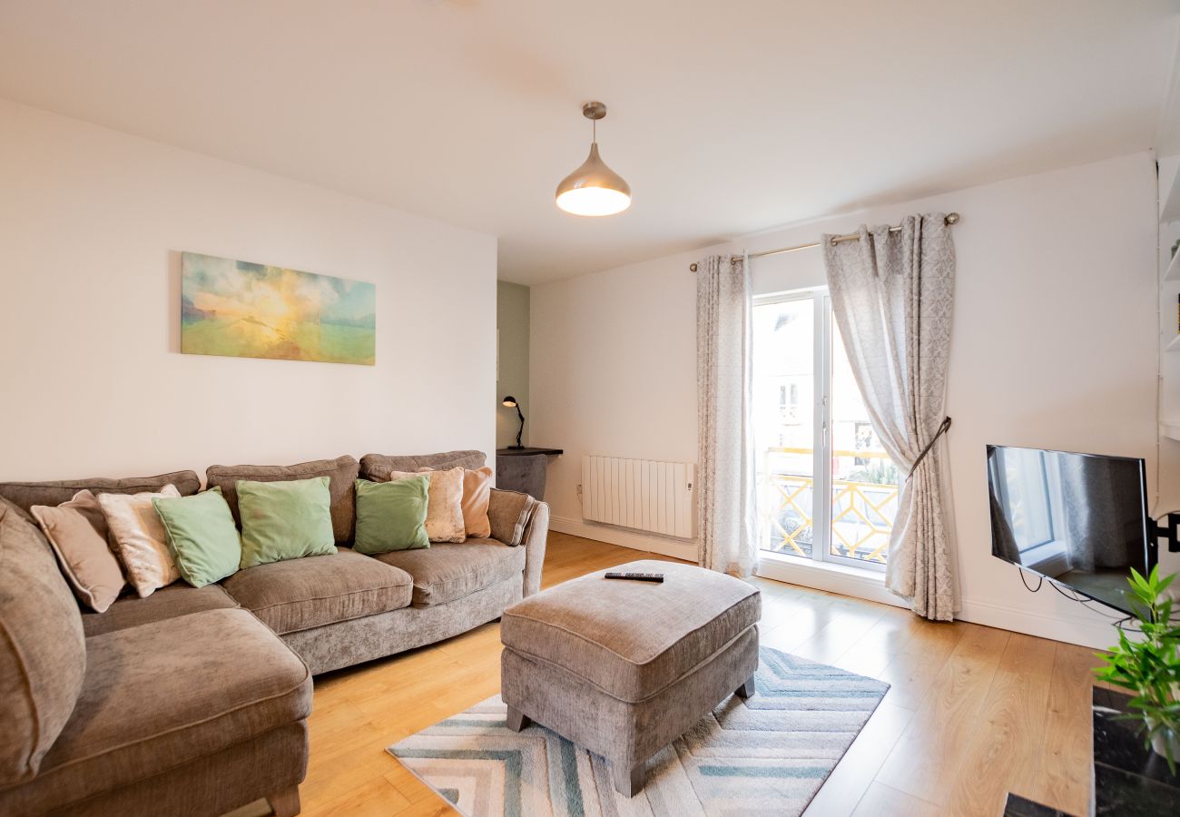 Apartment in Galway City - Location! Minutes to the Latin Quarter, Spanish Arch, and Shop Street