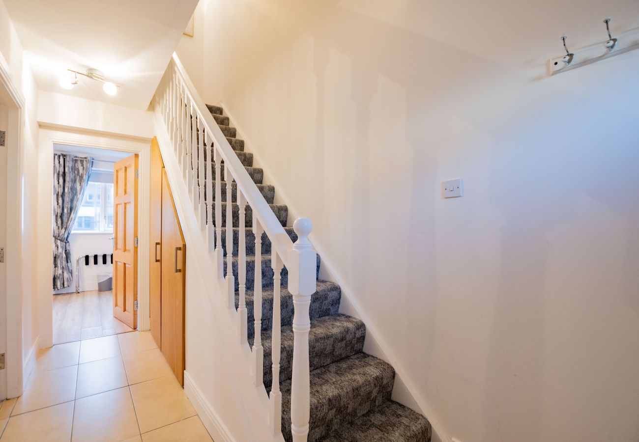 Apartment in Galway City - Location! Minutes to the Latin Quarter, Spanish Arch, and Shop Street