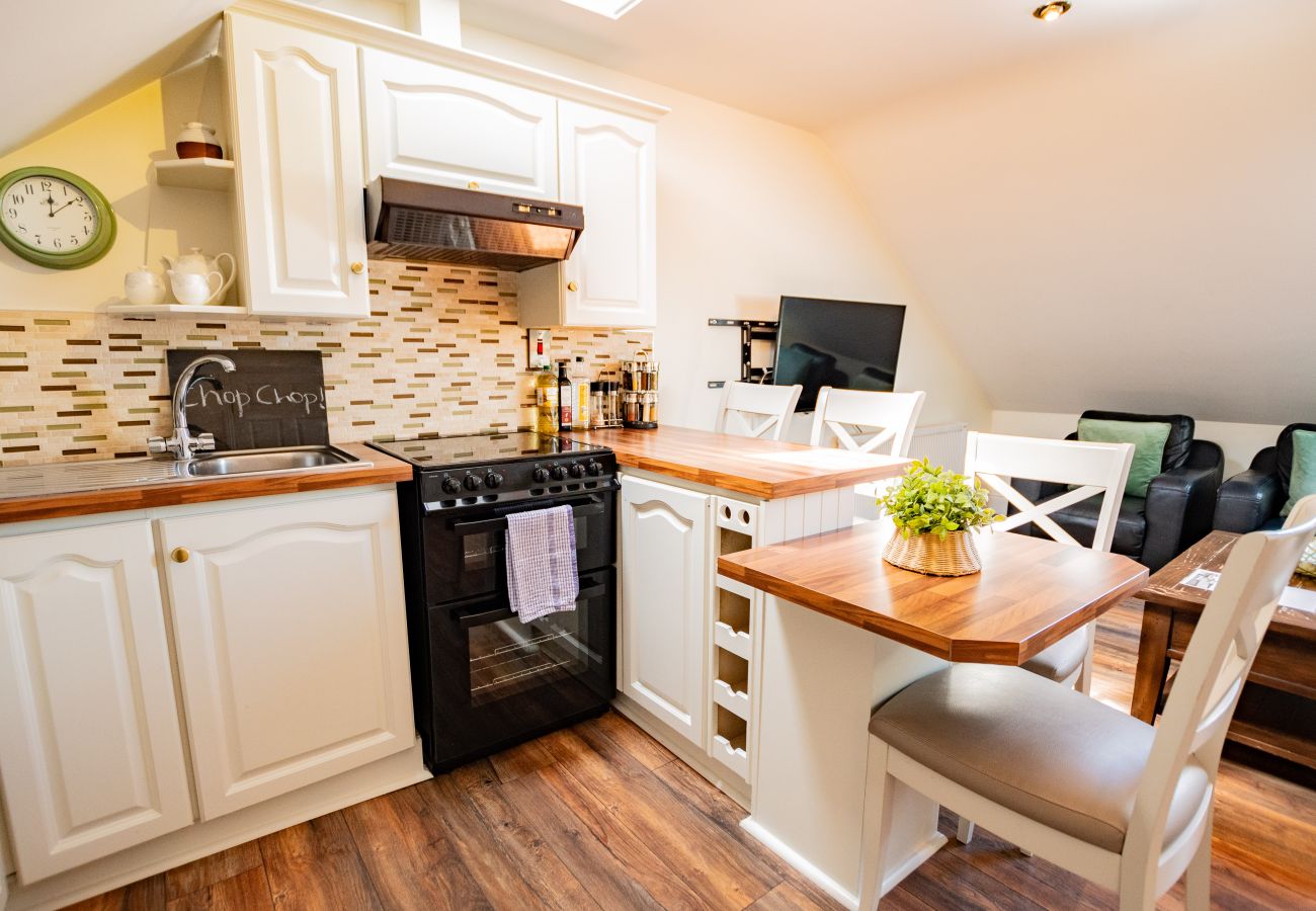 Apartment in Galway City - The Westend Hideaway #2 - Sleeps 4