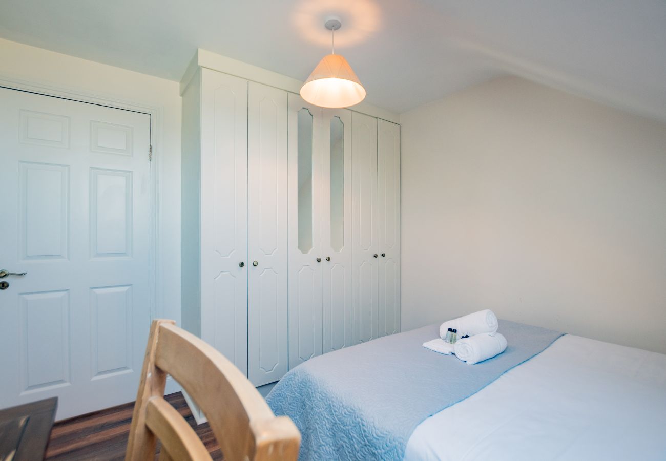 Apartment in Galway City - The Westend Hideaway #2 - Sleeps 4