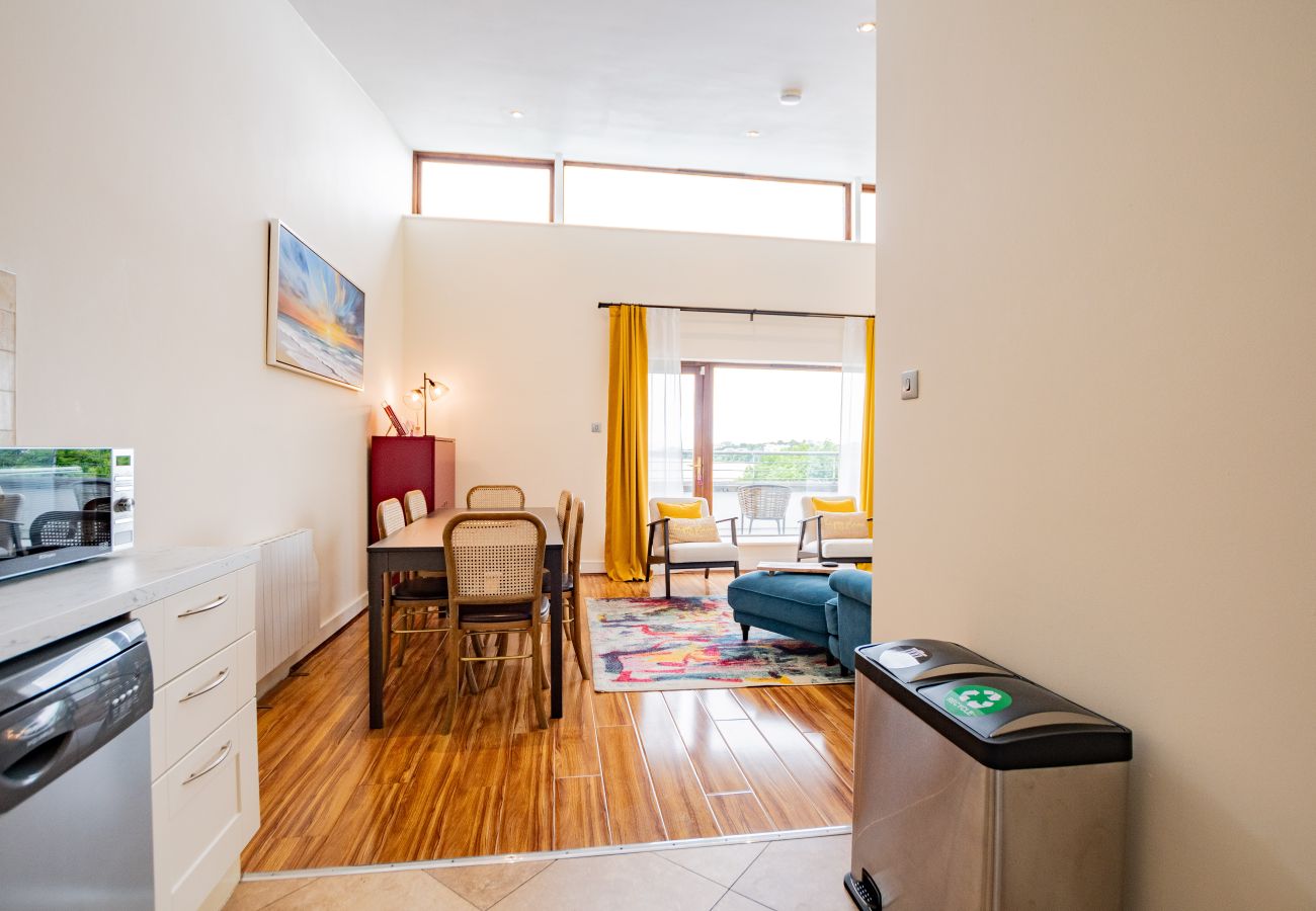 Apartment in Galway City - Serene Lake View Penthouse