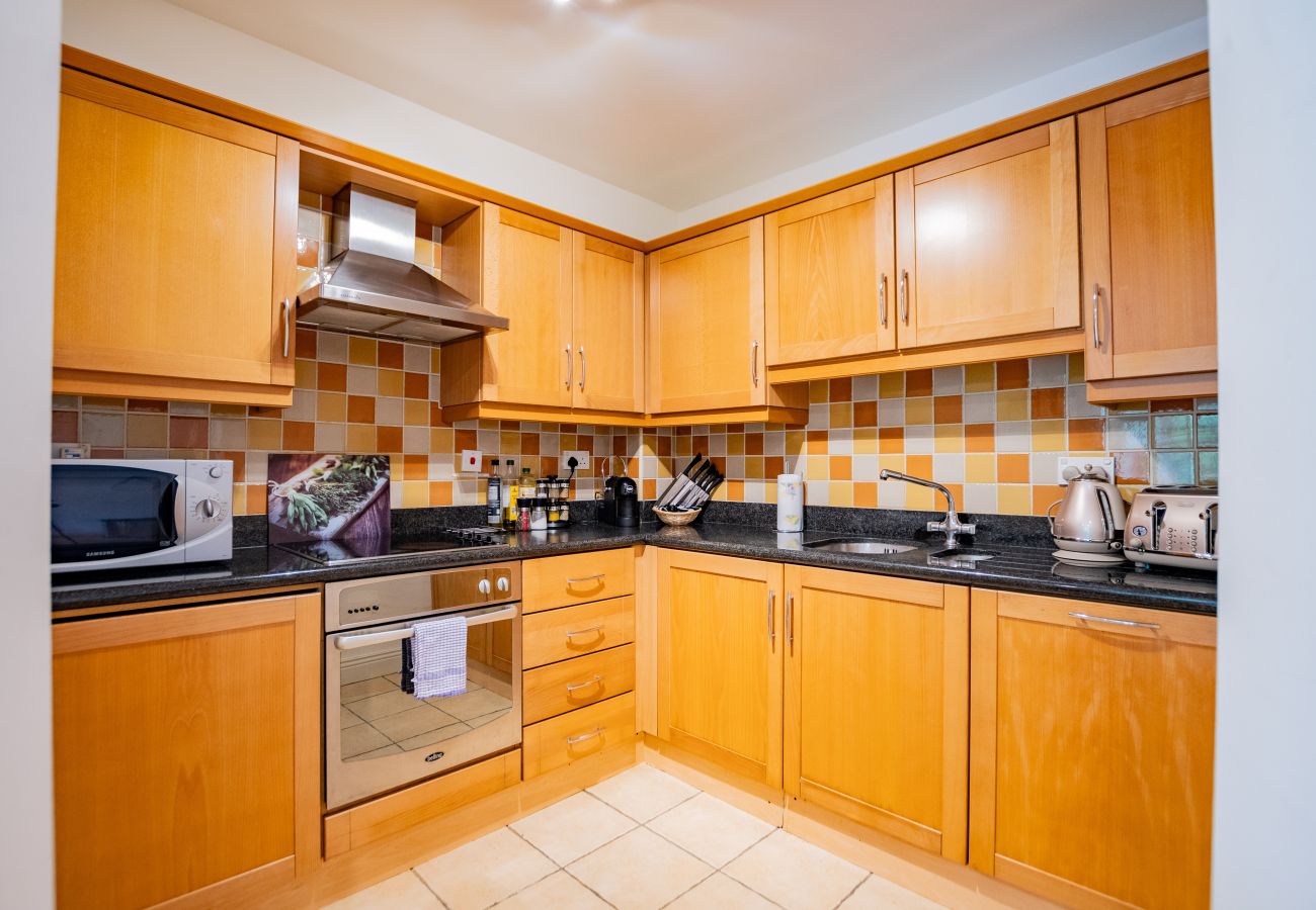 Apartment in Salthill - The Blackrock Retreat- Salthill - free parking 