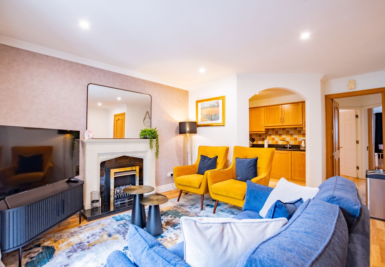 Apartment in Salthill - The Blackrock Retreat- Salthill - free parking 